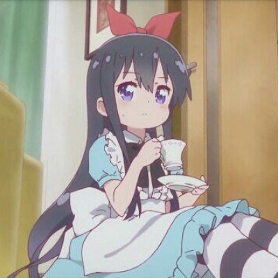 女子无视哈里夫妇淡定晒太阳走红